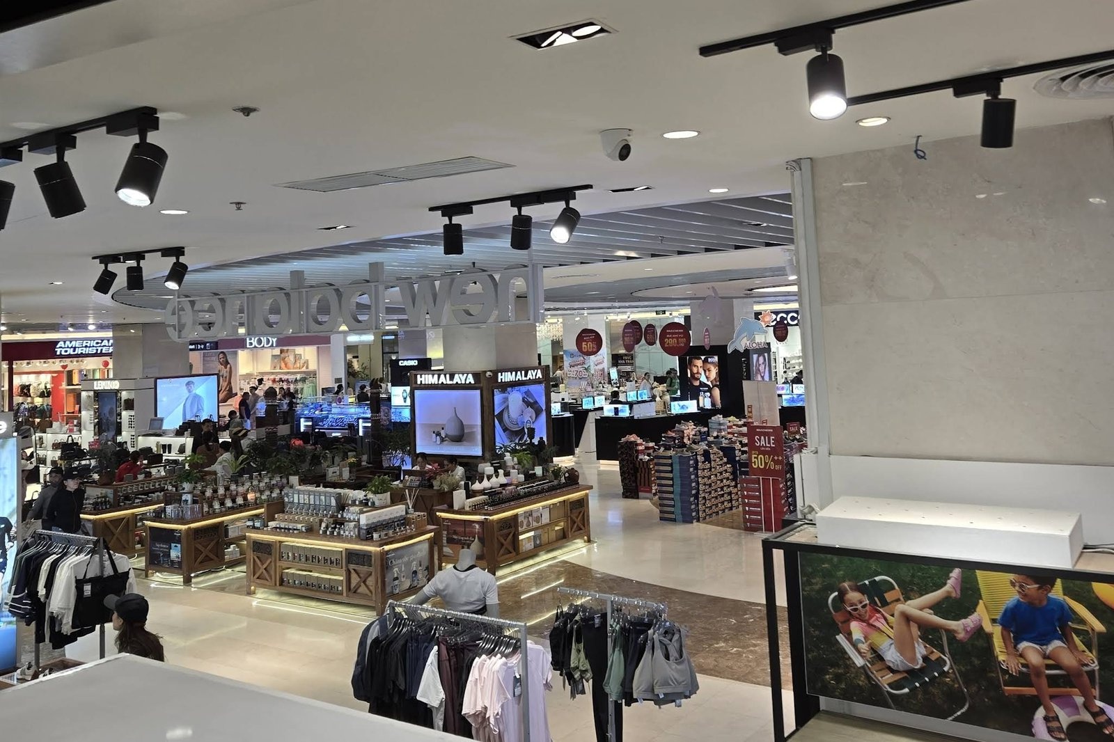 ТЦ Lotte Mart в Нячанге